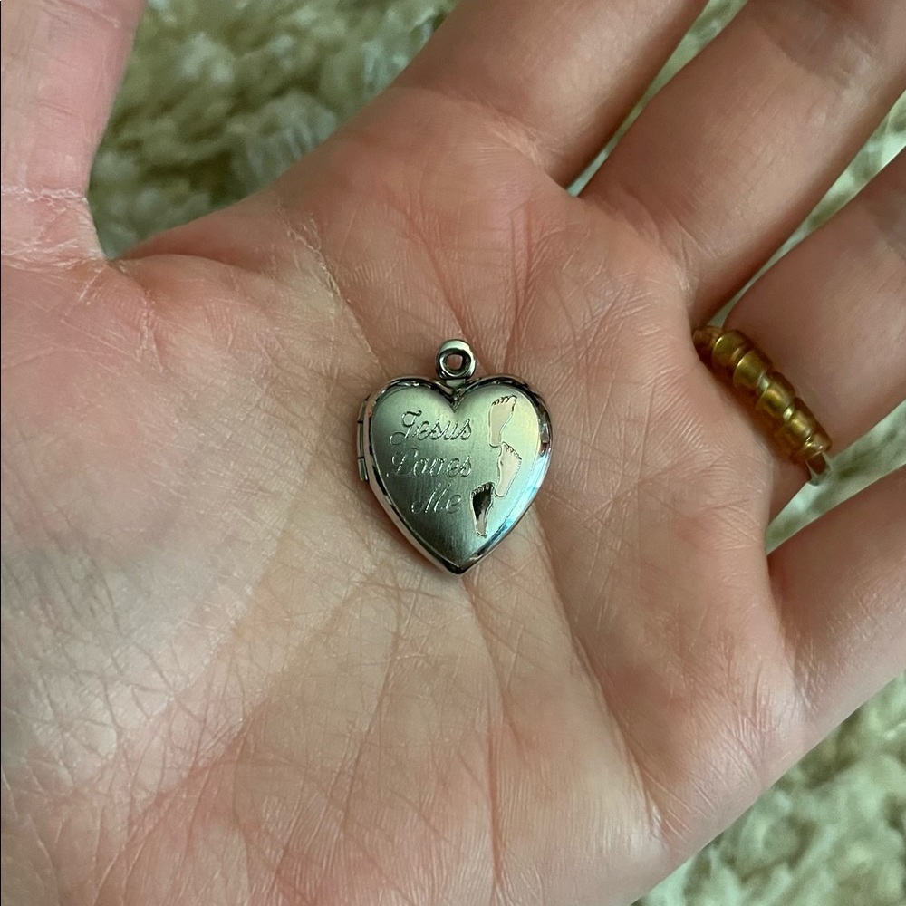 Jesus Loves Me Sterling Silver Locket - Gem